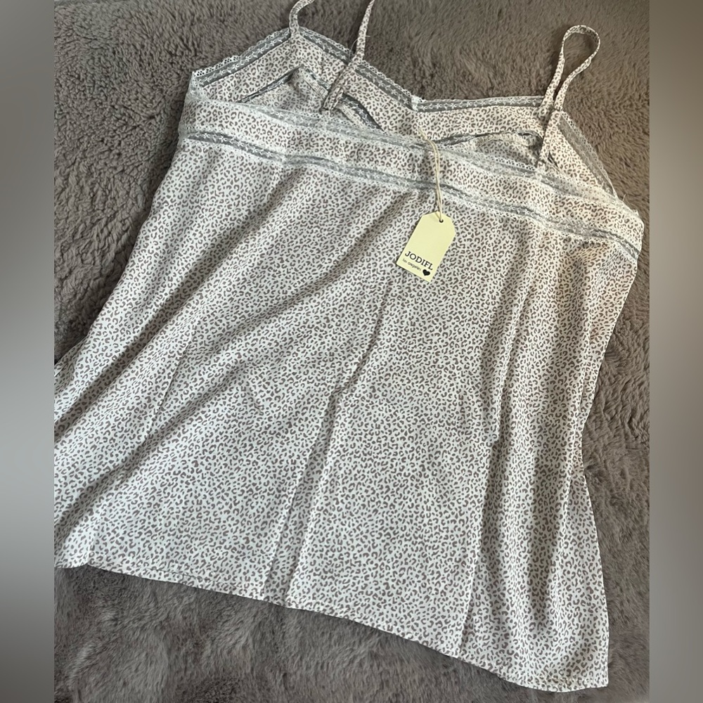 JODIFL Tank Top - Picture 6 of 6